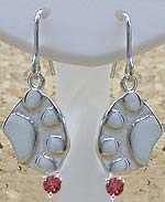 Matey Dog Silver Earring (Fish Hooks) Garnet